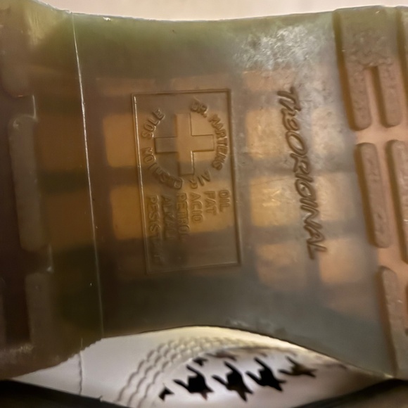 CLASSICS COLLIDE: Custom Houndstooth Doc Martens - Picture 4 of 5